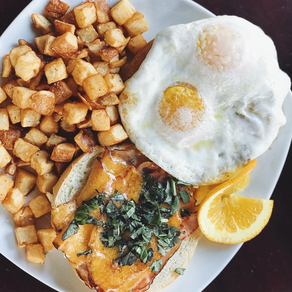 Breakfast & Brunch